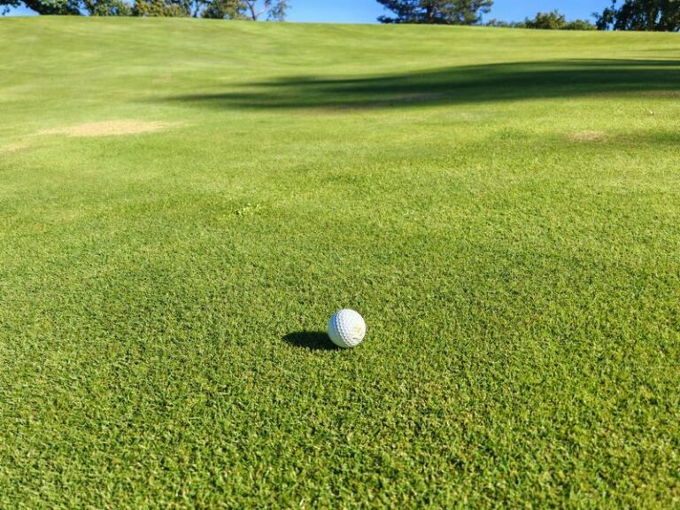 Golf-magie-et-controle